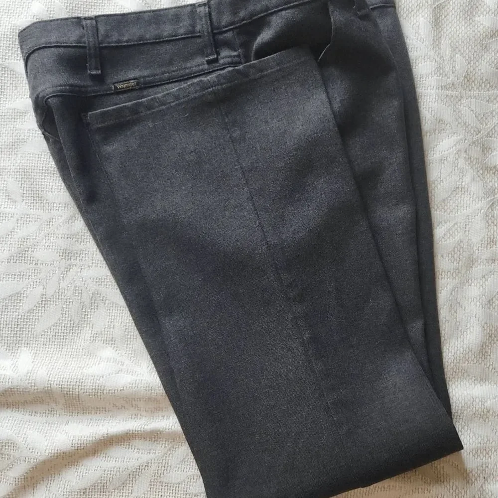 P30 Wrangler Men’s Dark Gray Polyester Trousers NWOT